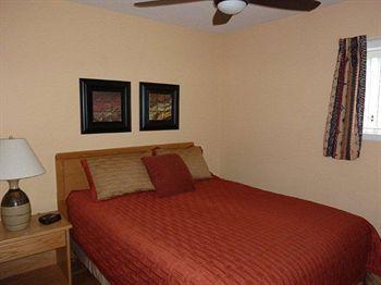 Desert Surfside Waterfront Accommodations Osoyoos Exteriér fotografie