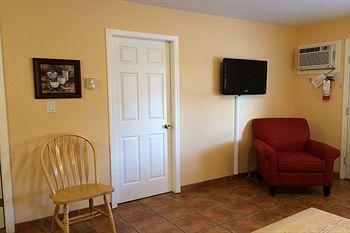 Desert Surfside Waterfront Accommodations Osoyoos Exteriér fotografie